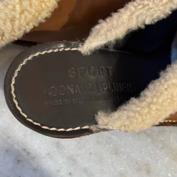 Donald J Pliner BHappy Leather Sport Mules with Sherpa Trim Size 8.5M - Picture 3 of 9